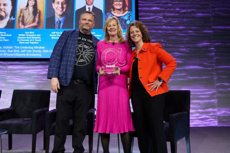 Jackie MacMullan, ganadora del premio a la trayectoria en la edición 2024 del MIT Sloan Conference